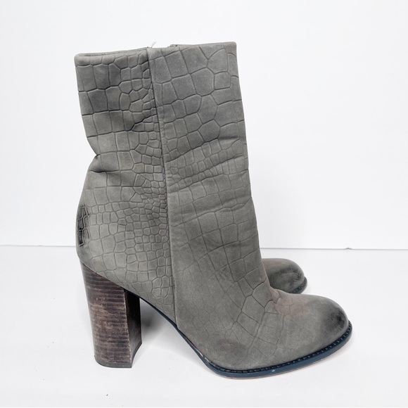 Sam Edelman Reyes Gray Leather Snakeskin Heeled Boots Size 8 Women’s - Picture 2 of 5